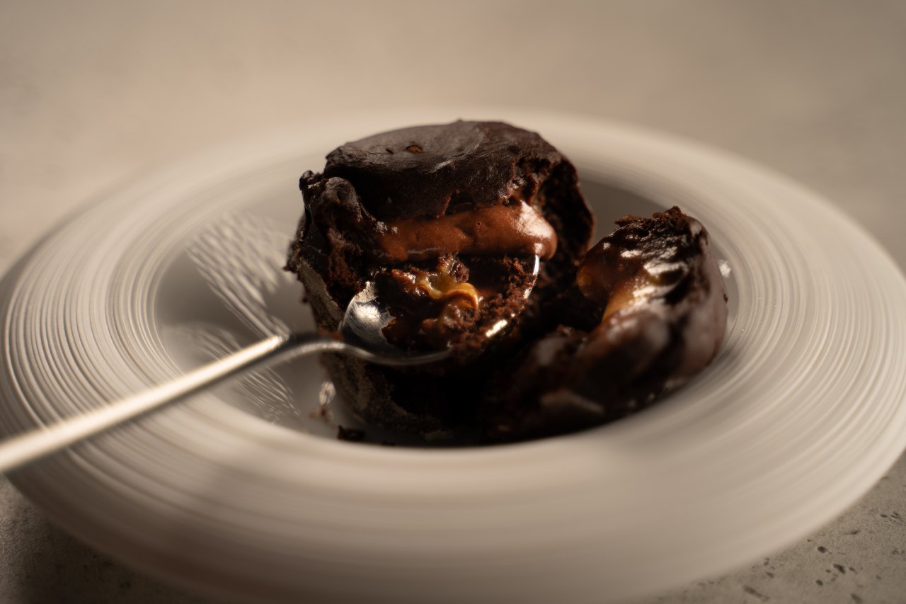 chocolate heart cake